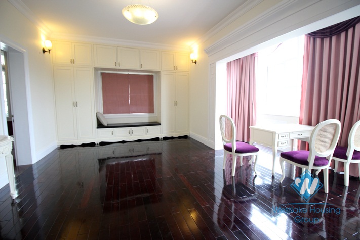 A beautiful villa for rent in Ciputra, Tay Ho, Ha Noi
